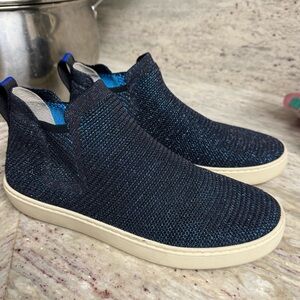 Rothys Blue mettalic